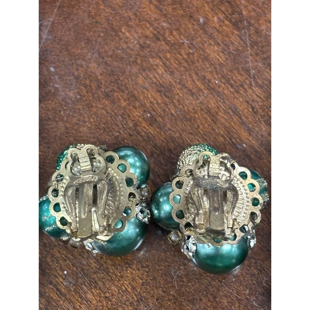 Vintage 1950s Japan Green Sugar Bead Triple Strand Necklace Clip Earrings Set